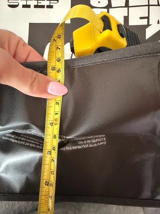 lululemon athletica Black and White Motivational Graphic Tote - Picture 6 of 6